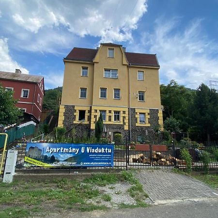 Apartmany U Viaduktu 46 Ústí nad Labem المظهر الخارجي الصورة